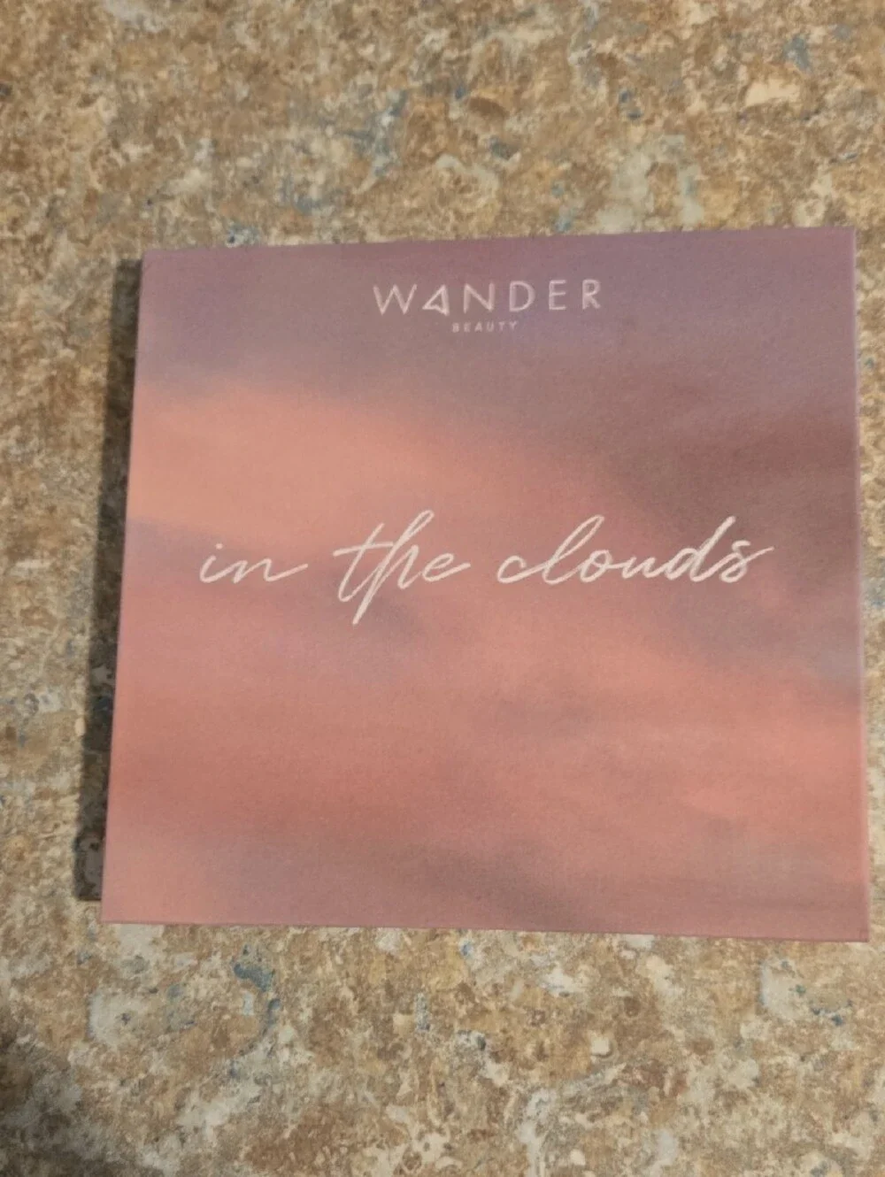 Wander - In The Clouds Eyeshadow Palette